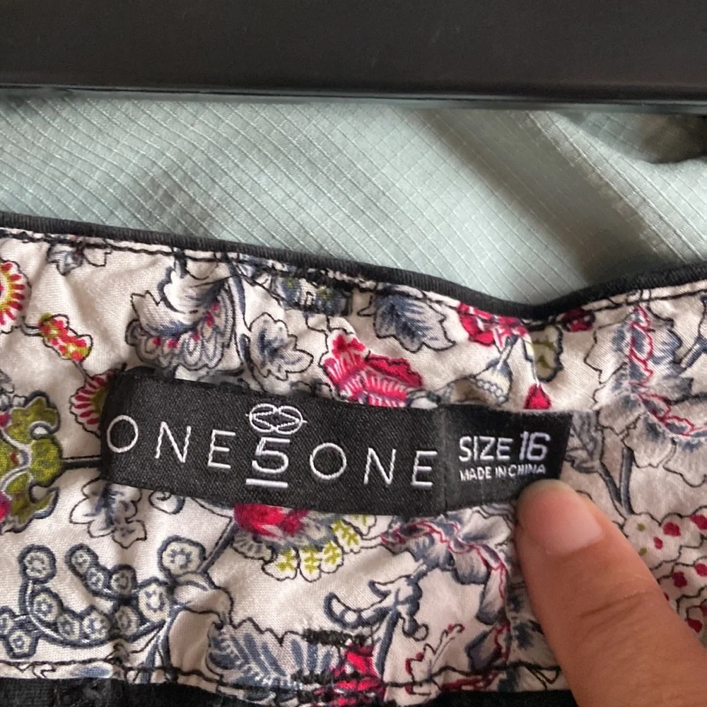 Black Shorts - Picture 4 of 6